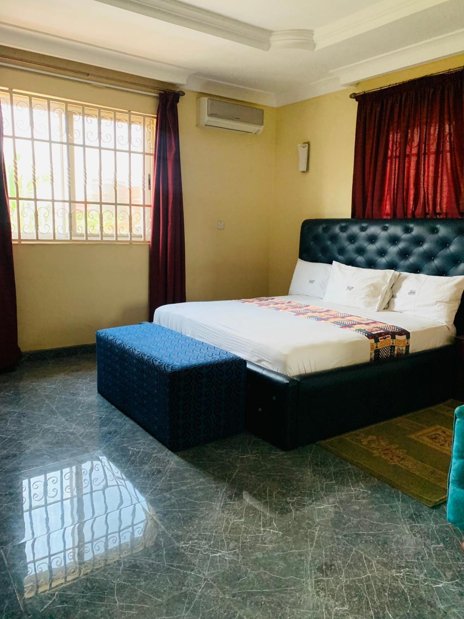 Dc Ambassadors Hotel Dawhwenya 외부 사진